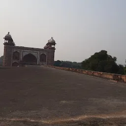 Agra Cantt Tourist Information Center
