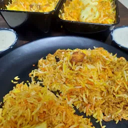 Ahmedabadi Biryani - By Rolling Plates