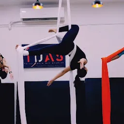 Airbound- Pole Dance and Fitness