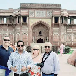 Aiza Tours | Golden Triangle Tours, Delhi Agra Jaipur Tour