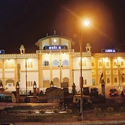 Ajmer Railway Station Parking opposite Gandhi Bhawan