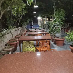 Al Arabi Restaurant المطعم العربي