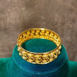 Al Baasit Gold And Diamond Jewellery - Branch of Al Muqtadir Group