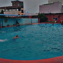 Al Nahdi Swimming Pool تیراکی