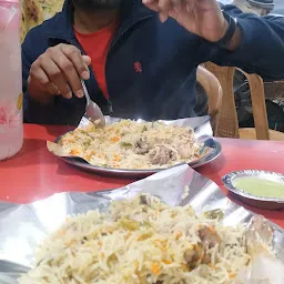 ALAM MURADABADI BIRYANI CHICKEN CORNER