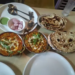 Alam Muradabadi Chicken Biryani