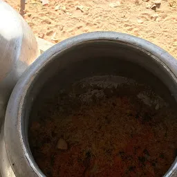 Aleeza Chicken Biryani