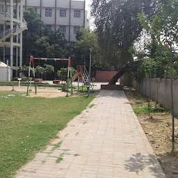 Alkapuri Kids Park