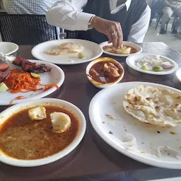 Alkarim family Restaurant