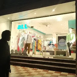 All the plus size store