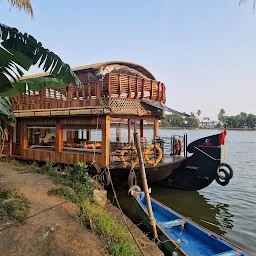 Alleppey Houseboats ®