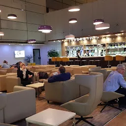 Topflight Airport Concierge - TACT CLUB