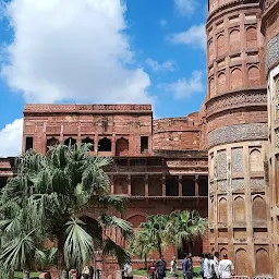 Amar Singh Gate