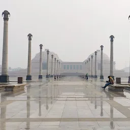 Ambedkar Park, Parking Lot