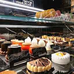 Amote Patisserie and Chocolates