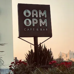 AMPM Cafe & Bar