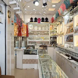Amrapali Jewellers Ratna Showroom | Gemstones•Rudraksh•Gold•Silver•Diamond•Corporate Gifts