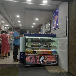 Amul icecream parlor