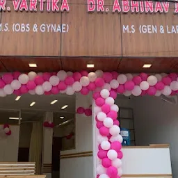 Dr Vartika | Best Gynaecologist in Bareilly | Amyra Women's Clinic