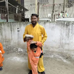 An Authentic and Traditional Shaolin Kung-Fu school ( Martial arts )