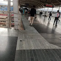 Andheri West Station Ticket Counter