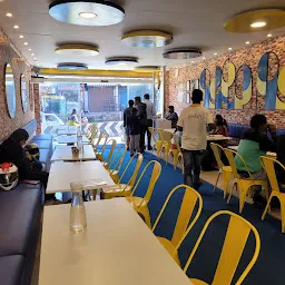 Anifa Restaurant Kodaikanal