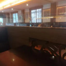 Anjappar Chettinad Restaurant Valasaravakkam