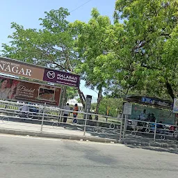 Anna university-Gandhi mandapam bus stop