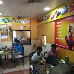 Annai Abirami Cafe