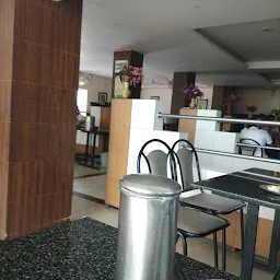 APOORVA VEG RESTAURANT