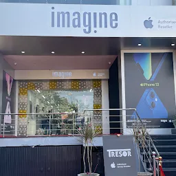 [Apple Authorised Reseller] Imagine | The Mall Road Amritsar