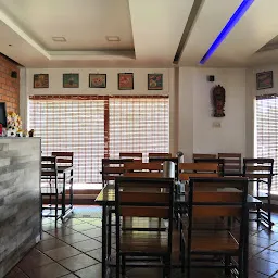 Appus Curis Family Restaurant