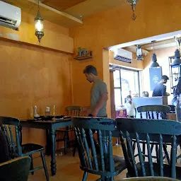 Arabian shake cafe - Gen Hosp Junction