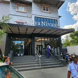 Ariya Nivaas - A Vegetarian Hotel