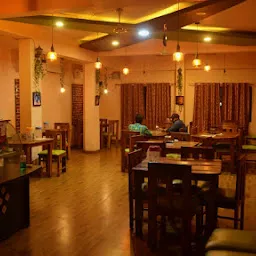 Arjun's Restaurant & Cafe
