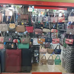 Arrow Bags