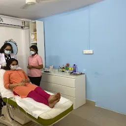 ARSHI CLINIC - PRP Hair Loss,Skin,Hair Specialist,Pimple,Acne Scar Treatment Doctor In Gachibowli