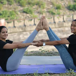 Art of bliss Yoga | a certified yoga teacher|Best yoga |Professional Yogacharya | Certified Yoga Teacher | Yoga in rishikesh