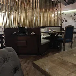 Arth - Restaurant & Lounge
