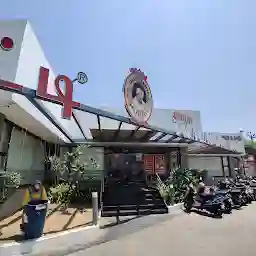 Arulkavi Restaurant & Bakery