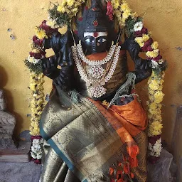 அருள்மிகு வெட்டுடையார் காளியம்மன் திருக்கோயில்