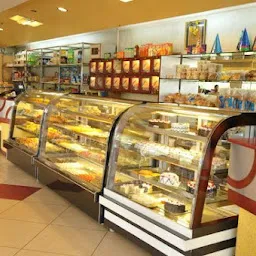 Aryaas Sweets & Bakery