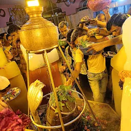 Maa Asha Devi Flower Decoration