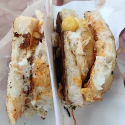 Ashtavinayak katta. THE ORIGINAL TANDOOR VADAPAV.