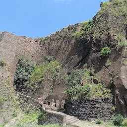 Ashwatthama Mahadev Temple Aseergarh अश्वत्थामा महादेव मंदिर असीरगढ़