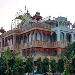 Atishay Kshetra Shri Digambar Jain Ratnatraya Jain Mandir