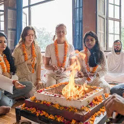 Atma Jyoti Yoga Ashram