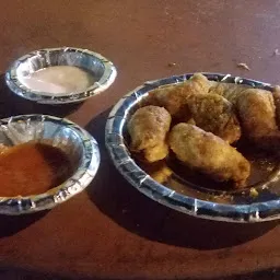 Aunty Momos