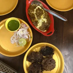 Awadhi Kitchen