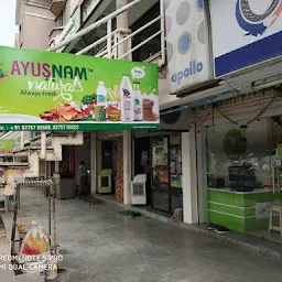 Ayusnam Naturals